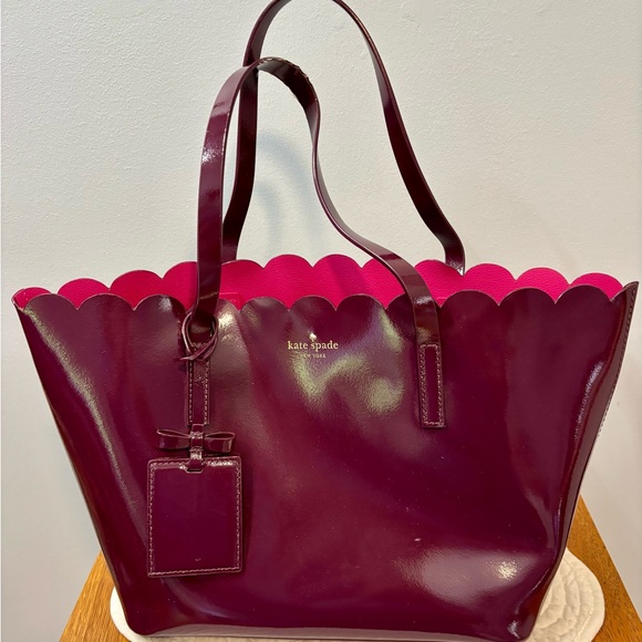 kate spade Handbags - Kate Spade Plum and Fuchsia Scalloped Tote